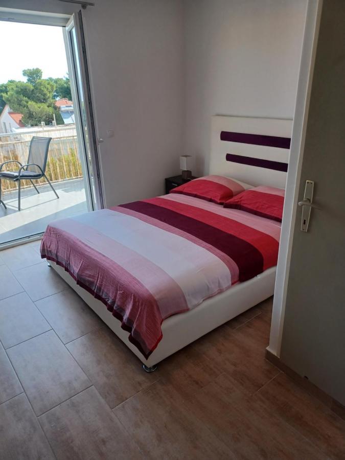 Apartmani Miletic Елса Экстерьер фото