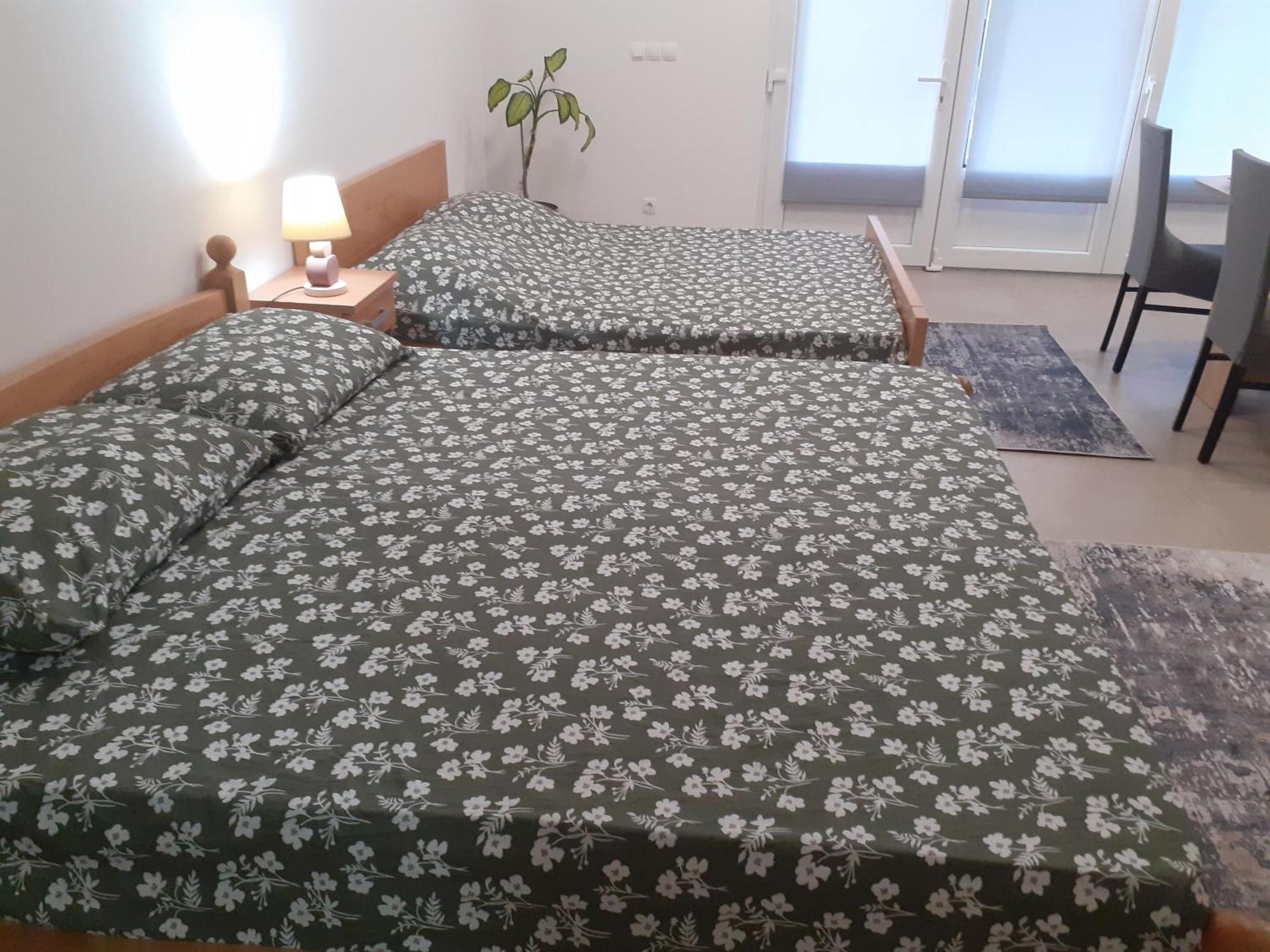 Apartmani Miletic Елса Экстерьер фото