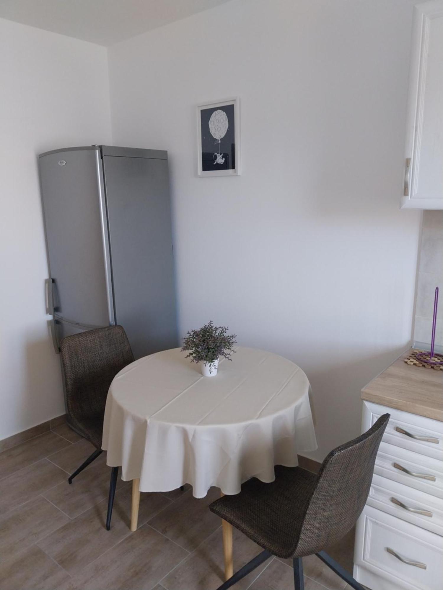 Apartmani Miletic Елса Экстерьер фото