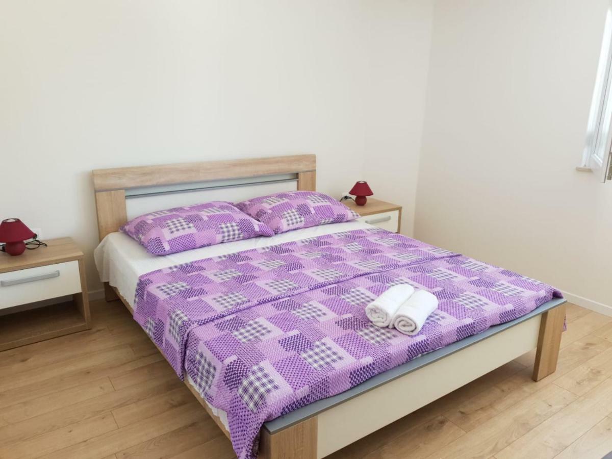 Apartmani Miletic Елса Экстерьер фото